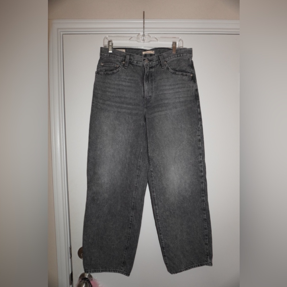 Levi's Gray Straight Leg Jeans Classic Style